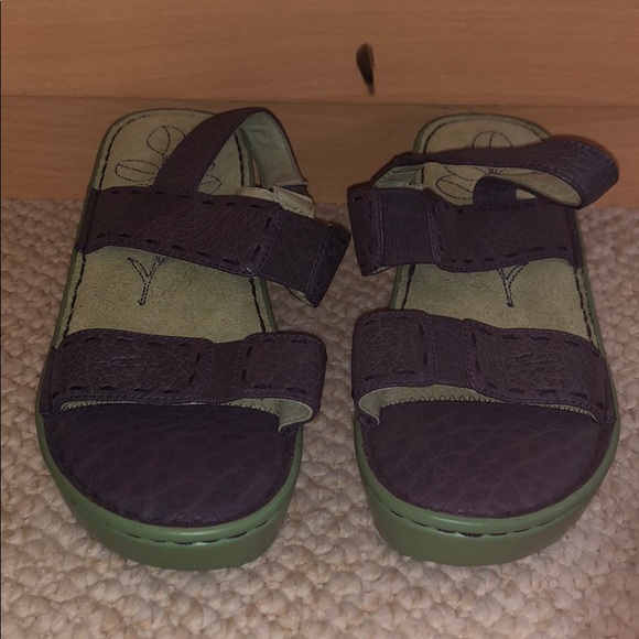 Real leather Sandals - Picture 1 of 5